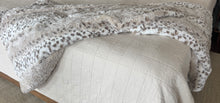 Load image into Gallery viewer, Taupe Wild Lynx